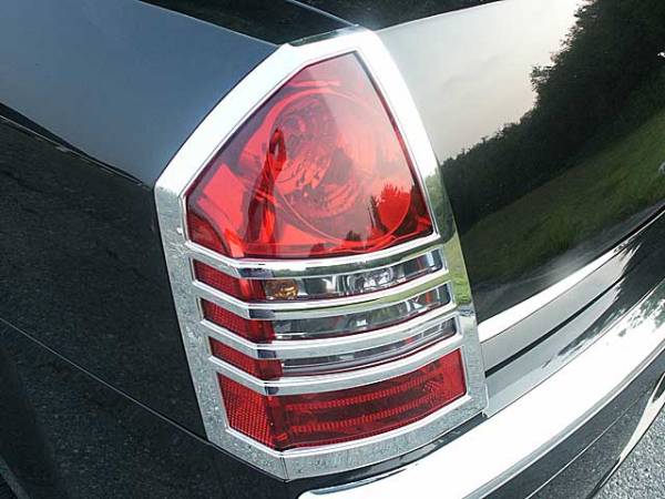 QAA - TL45765 Chrome Plated ABS plastic Tail Light Bezels 2Pc 2005-2007 Chrysler 300 QAA