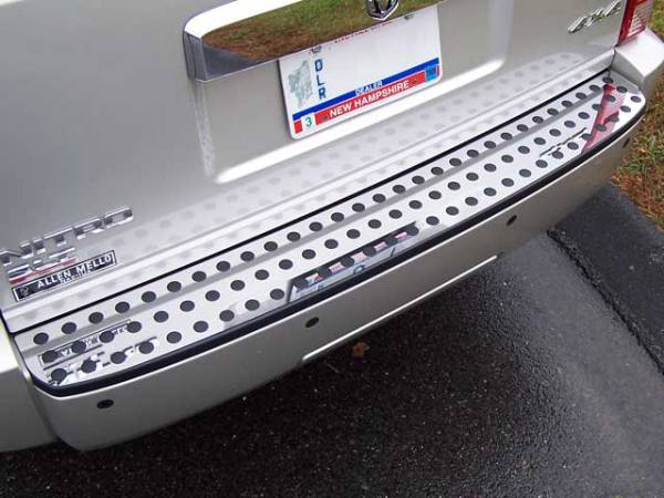 QAA - RB47940 Stainless Steel Rear Bumper Accent 1Pc 2007-2011 Dodge Nitro QAA