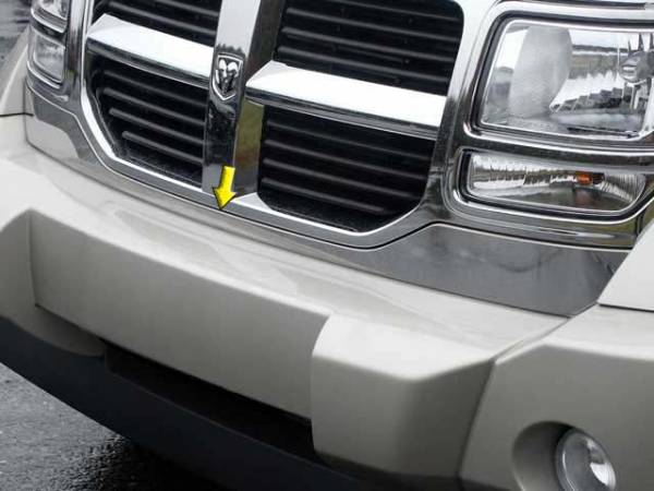 QAA - SG47940 Stainless Steel Grille Accent 1Pc 2007-2011 Dodge Nitro QAA