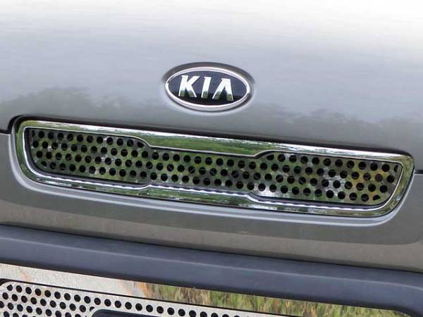 QAA - SG10830 Stainless Steel Grille Accent 1Pc 2010-2011 Kia Soul QAA