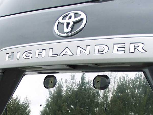 QAA - SGR28110 Stainless Steel Graphic/Logo/emblem 10Pc 2008-2013 Toyota Highlander QAA