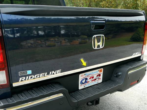 QAA - RT17240 Stainless Steel Tailgate Accent 1Pc 2017-2024 Honda Ridgeline QAA