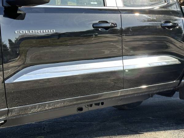 QAA - AT63150 Stainless Steel Side Accent Trim 4Pc 2023-2024 Chevrolet Colorado QAA