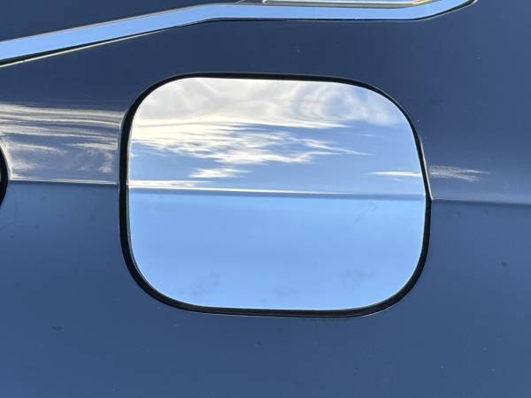 QAA - GC72214 Stainless Gas Cap Door Trim 1Pc Fits 2022-2025 Honda Civic QAA