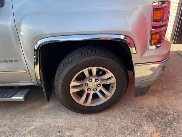 QAA - WZ54181 Molded Stainless Steel Wheel Well Fender Trim 4Pc 2014-2015 Chevrolet Silverado QAA