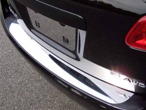 RB28535 Stainless Steel Rear Bumper Accent 1Pc 2008-2013 Nissan Rogue QAA