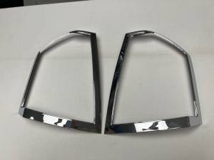 QAA - TL48765 Chrome Plated ABS plastic Tail Light Bezels 2Pc 2008-2010 Chrysler 300 QAA - Image 1